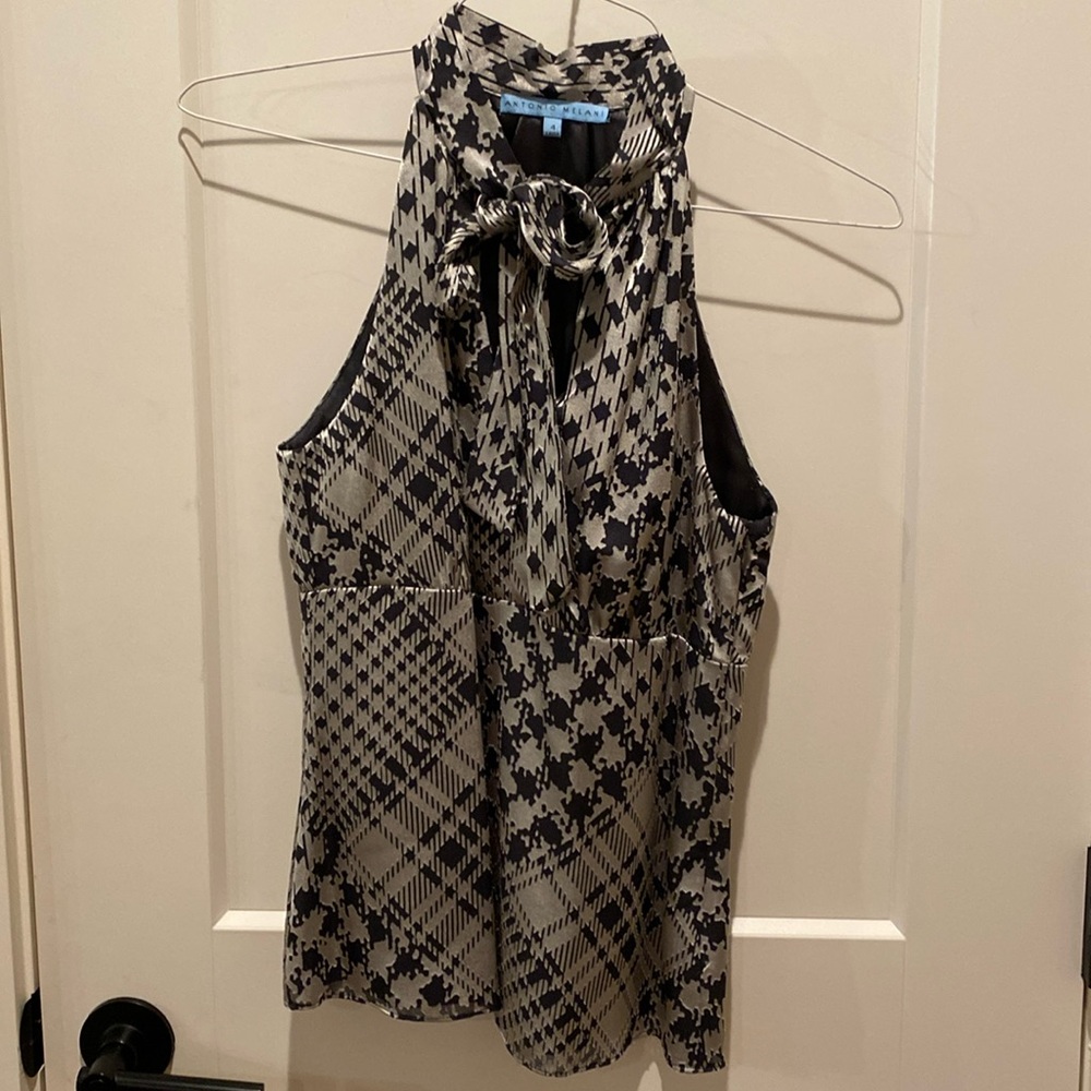 Antonio Melani Ladies Dressy Sleeveless Top.  Ties at Top. Size 4.‎  Black/Gray
